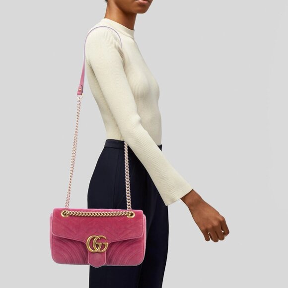 Gucci GG Marmont Small Matelassé Shoulder Bag - Picture 2 of 11